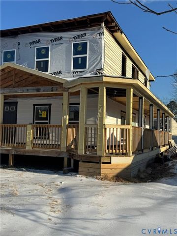 3702 Woodlawn St, Hopewell, VA 23860