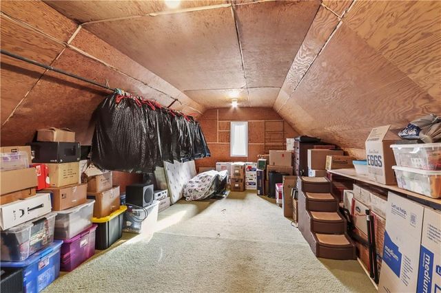 7148 Oak Street, Kansas City, MO 64114