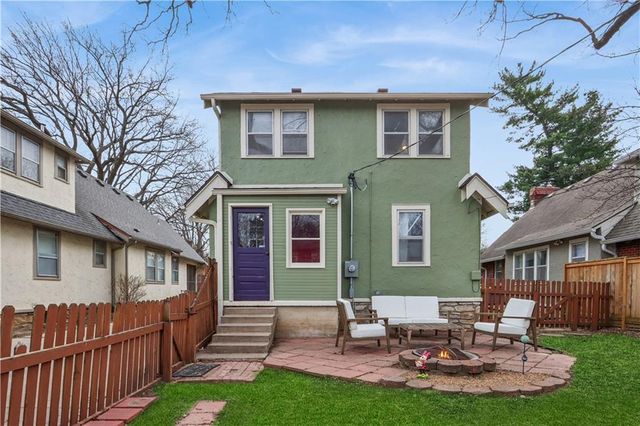 7148 Oak Street, Kansas City, MO 64114