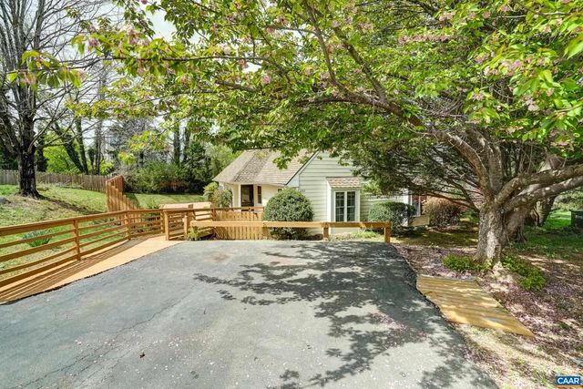 1253 CLOVER RIDGE PL, Charlottesville, VA 22901