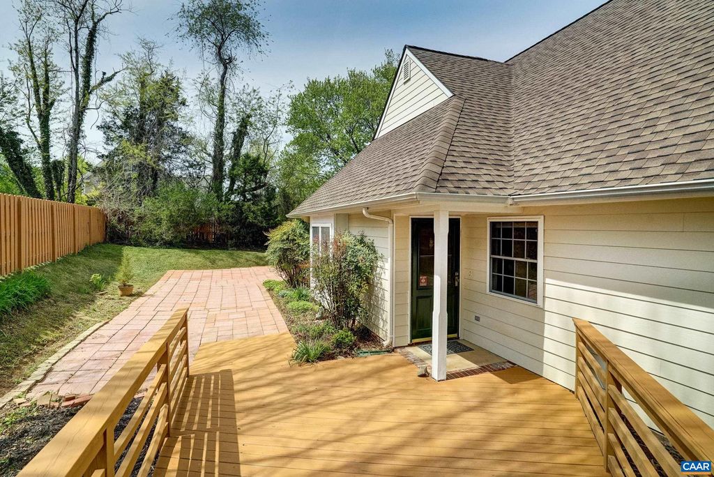 1253 CLOVER RIDGE PL, Charlottesville, VA 22901