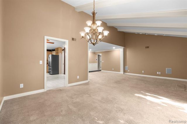 6471 Maple Hills Drive, Bloomfield Hills, MI 48301