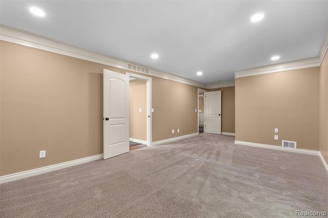 6471 Maple Hills Drive, Bloomfield Hills, MI 48301