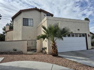 6617 Beacon Road, Las Vegas, NV 89108