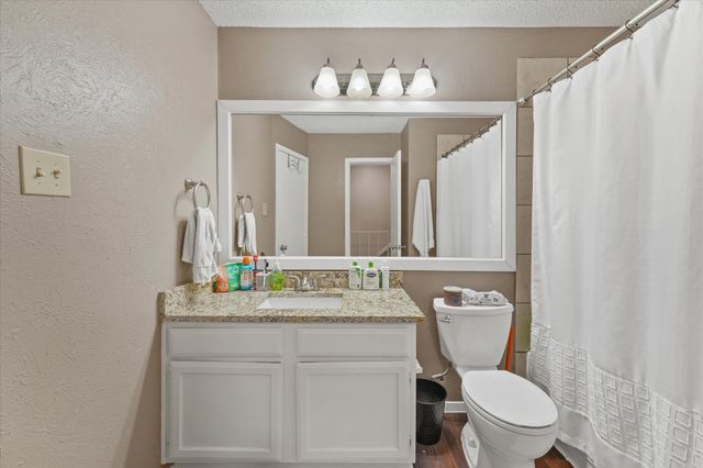 621 Carriagehouse Lane 2, Garland, TX 75040