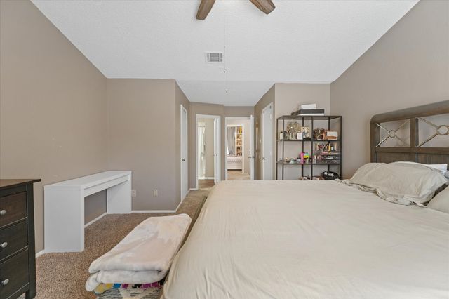 621 Carriagehouse Lane 2, Garland, TX 75040