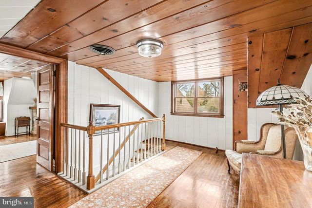 904 HANOVER ST, Fredericksburg, VA 22401