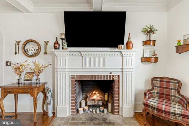 904 HANOVER ST, Fredericksburg, VA 22401