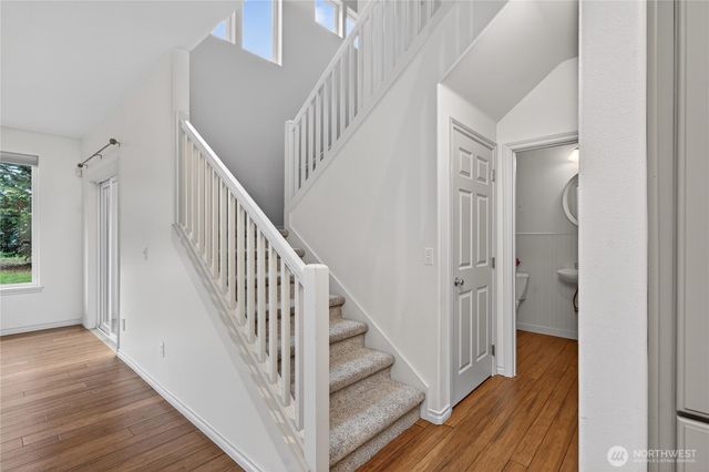 2205 215th Avenue E, Lake Tapps, WA 98391