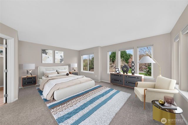 2205 215th Avenue E, Lake Tapps, WA 98391