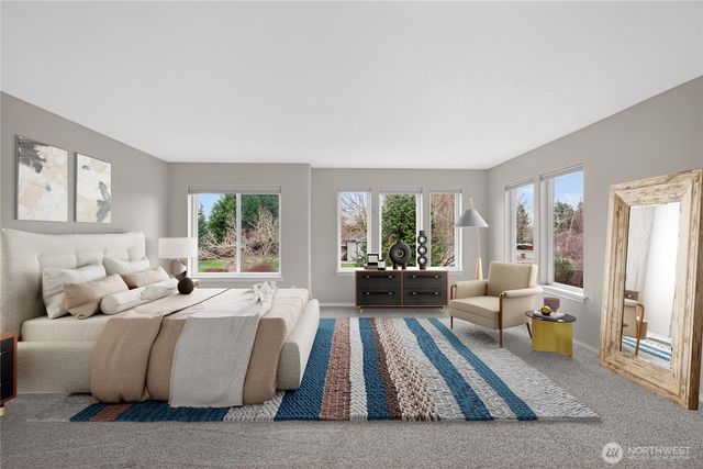 2205 215th Avenue E, Lake Tapps, WA 98391