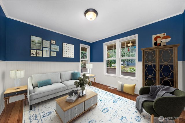 2205 215th Avenue E, Lake Tapps, WA 98391