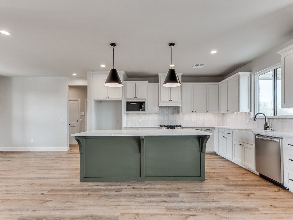 6209 Rivergate Drive, Shawnee, OK 74804