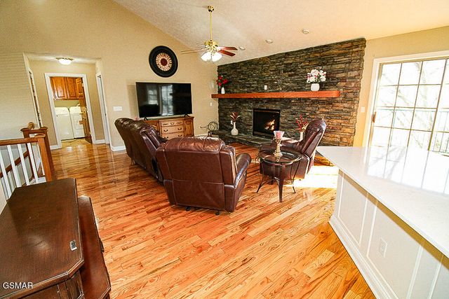 316 Saddleback Way, Sevierville, TN 37862