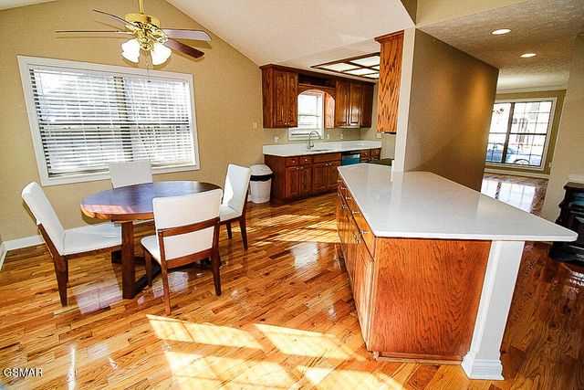 316 Saddleback Way, Sevierville, TN 37862