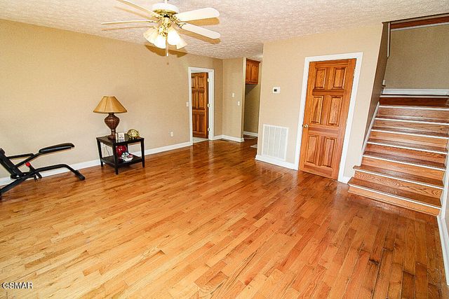 316 Saddleback Way, Sevierville, TN 37862