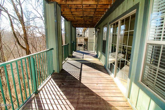 316 Saddleback Way, Sevierville, TN 37862