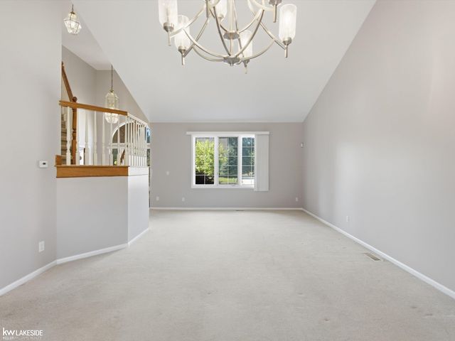 1026 Covington Place Drive, Rochester Hills, MI 48309