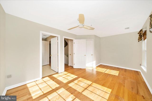 554 EISENHOWER DR, Frederick, MD 21703