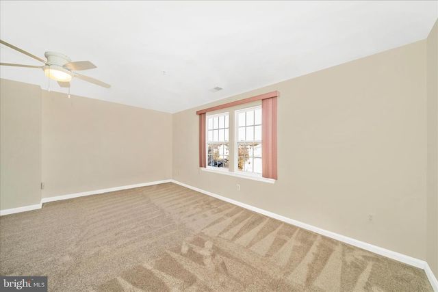 554 EISENHOWER DR, Frederick, MD 21703