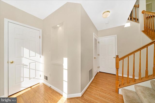 554 EISENHOWER DR, Frederick, MD 21703