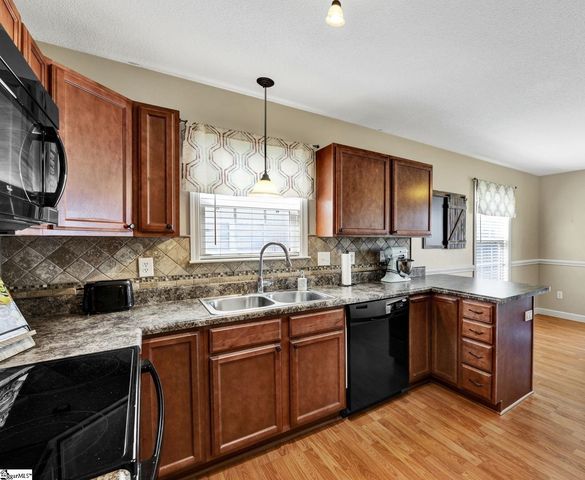 644 Clarion Court, Boiling Springs, SC 29316