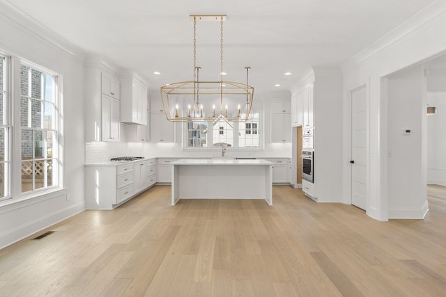 8025 Southvale Blvd, Franklin, TN 37064