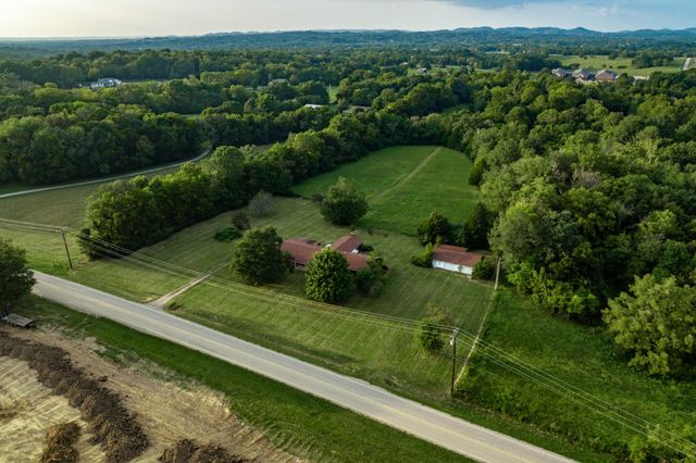 4534 Long Ln, Franklin, TN 37064