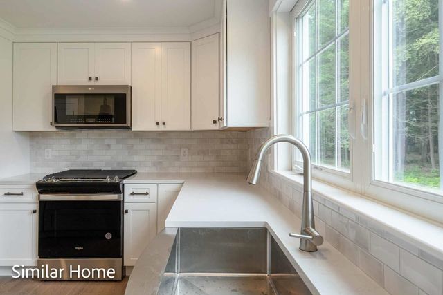 59 Thompson Way # 21, Rye, NH 03870