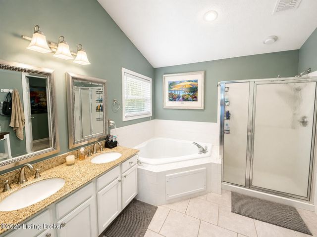 7115 Orchard Lake Blvd, Louisville, KY 40218