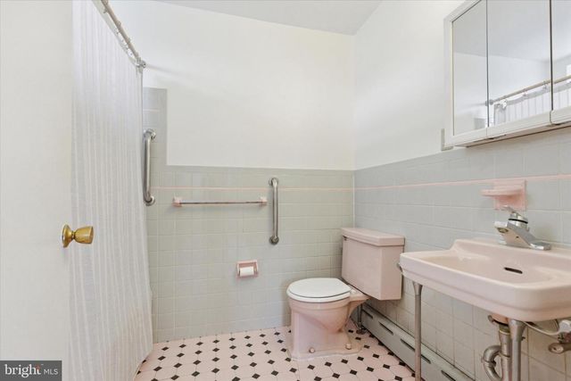 2008 HEMLOCK RD, West Norriton, PA 19403