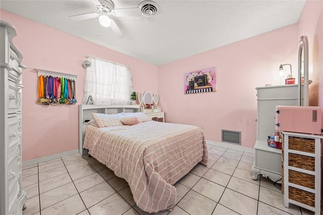4233 BOSWELL PLACE, Sarasota, FL 34241