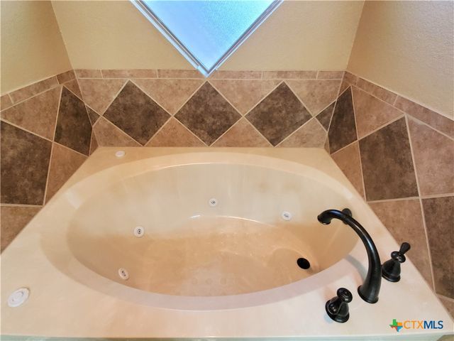 5020 Sean Patrick Glen, Temple, TX 76502