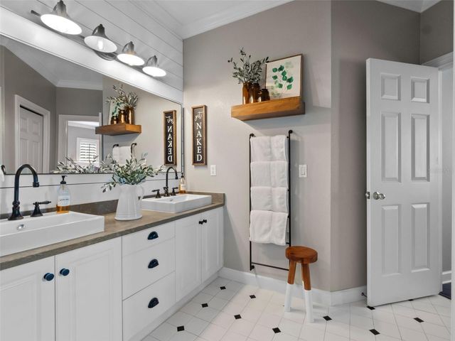 2219 RIDGEWIND WAY, Windermere, FL 34786