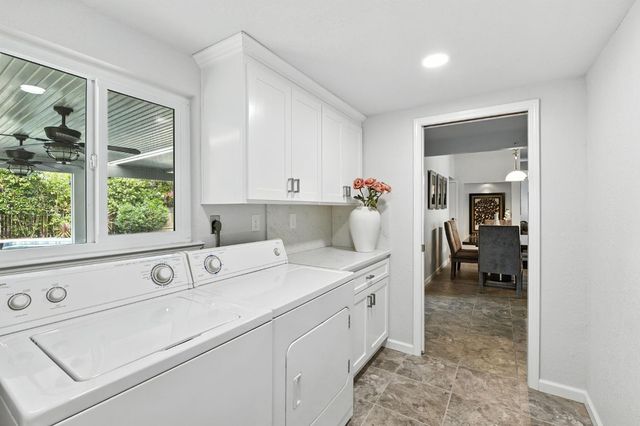 2517 Greenfield Way, Carmichael, CA 95608