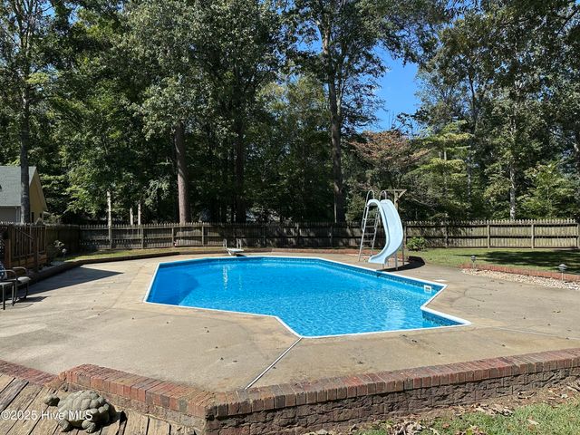 2404 Riddick Road, Elizabeth City, NC 27909