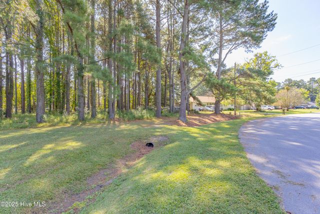 2404 Riddick Road, Elizabeth City, NC 27909
