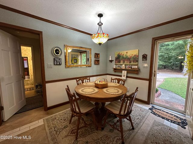 2404 Riddick Road, Elizabeth City, NC 27909