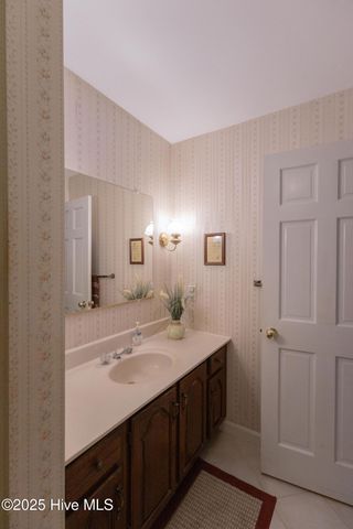 2404 Riddick Road, Elizabeth City, NC 27909