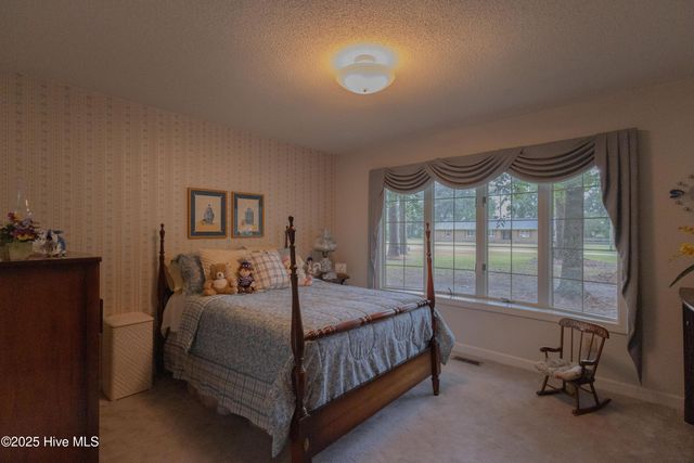 2404 Riddick Road, Elizabeth City, NC 27909
