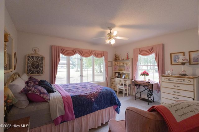 2404 Riddick Road, Elizabeth City, NC 27909