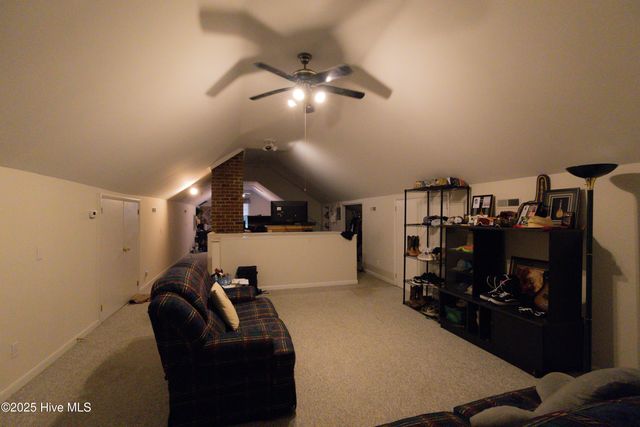 2404 Riddick Road, Elizabeth City, NC 27909