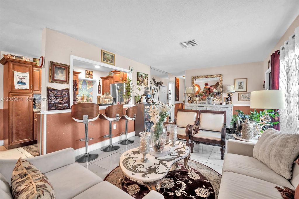 Image 2 of property listing at 3391 NW 8th St, Lauderhill, FL 33311