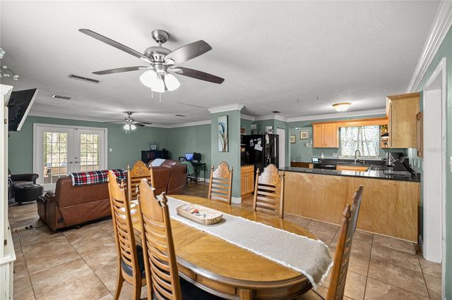 5947 AVENUE C, Mc Intosh, FL 32664