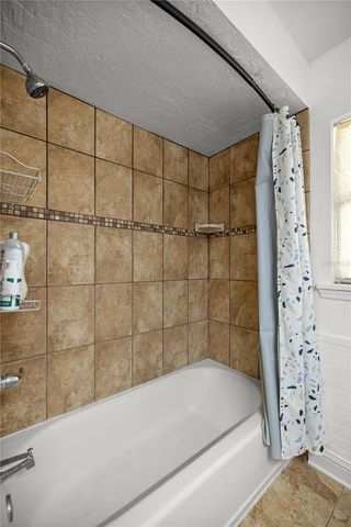 5947 AVENUE C, Mc Intosh, FL 32664