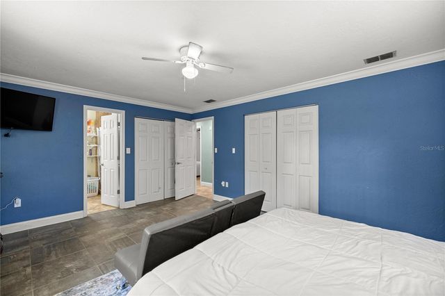 5947 AVENUE C, Mc Intosh, FL 32664