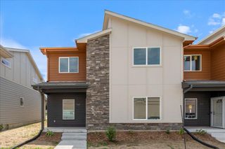 745 1ST Avenue, Council Bluffs, IA 51501