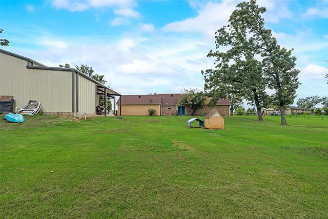360 Rs County Road 3130, Emory, TX 75440