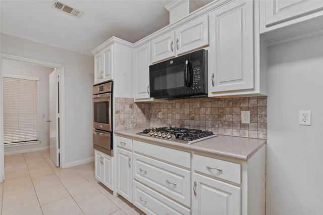 819 Aileen Street, Denton, TX 76201