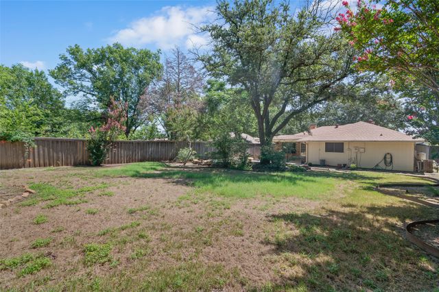 819 Aileen Street, Denton, TX 76201